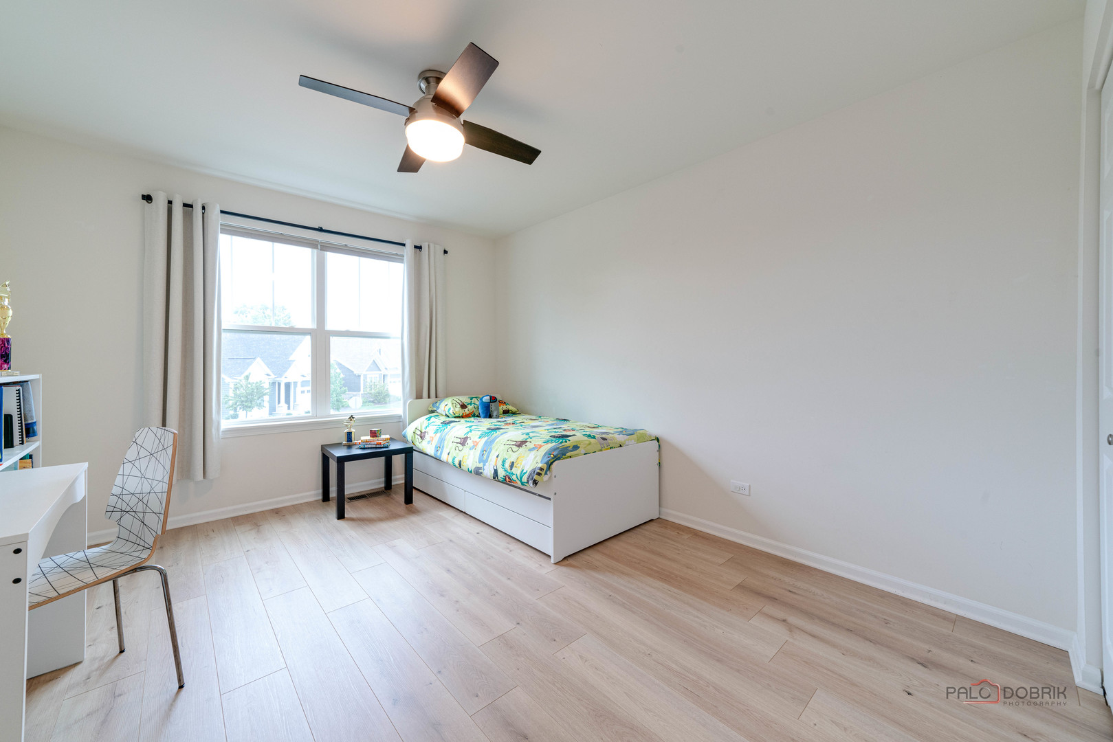 23113 N Pinehurst Drive, Kildeer, IL 60047