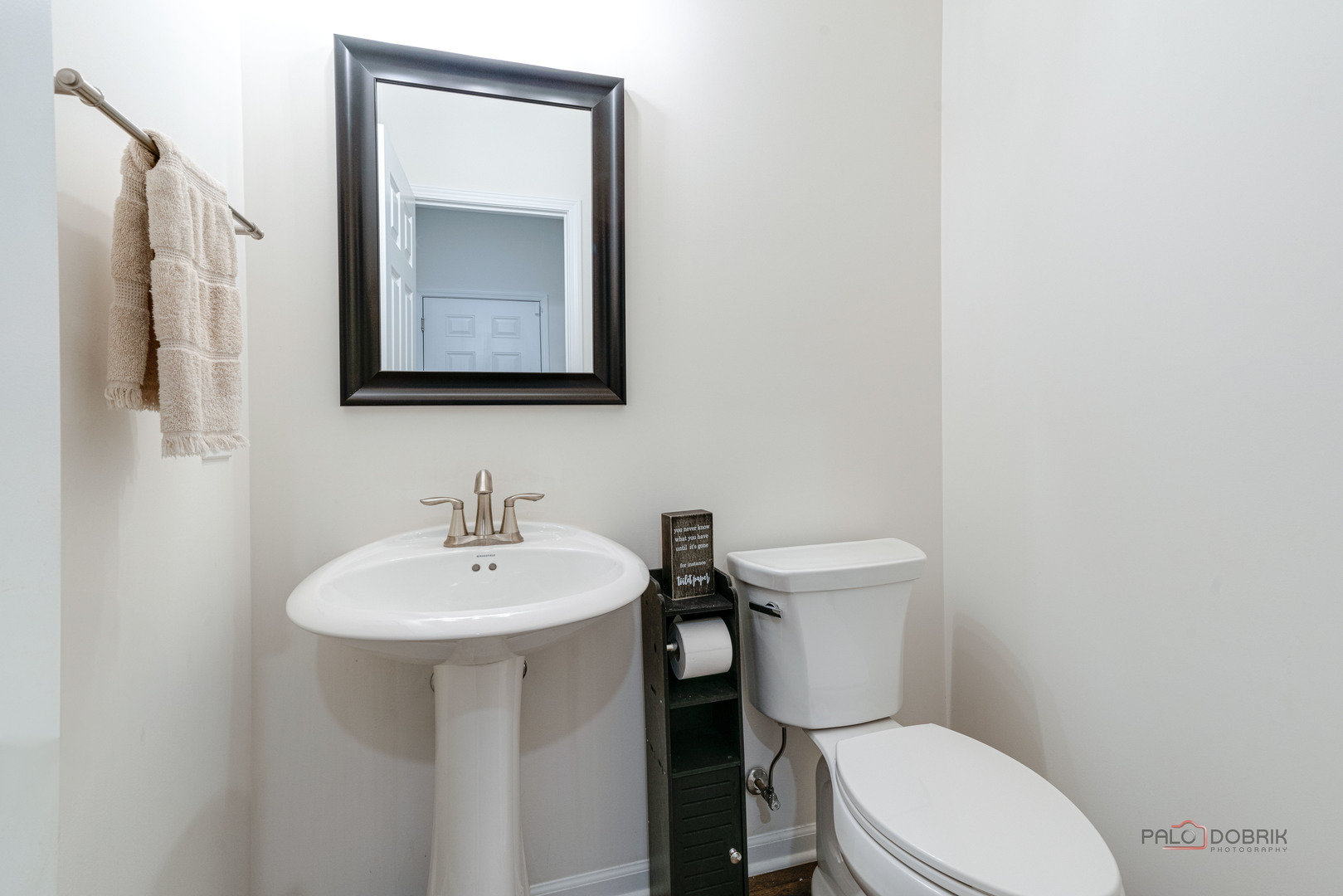 23113 N Pinehurst Drive, Kildeer, IL 60047