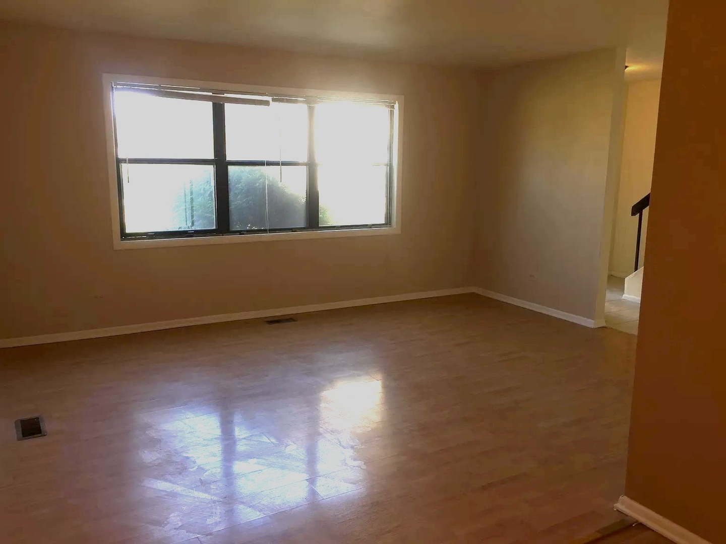 5715 Dutch Mill Court #C, Hanover Park, IL 60133