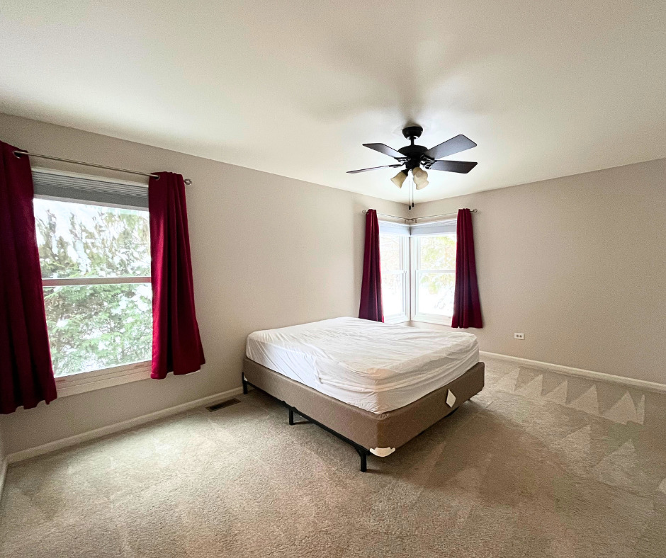 925 Hartford Drive, Gurnee, IL 60031