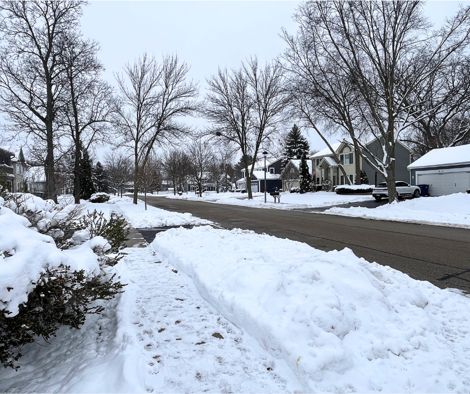 925 Hartford Drive, Gurnee, IL 60031