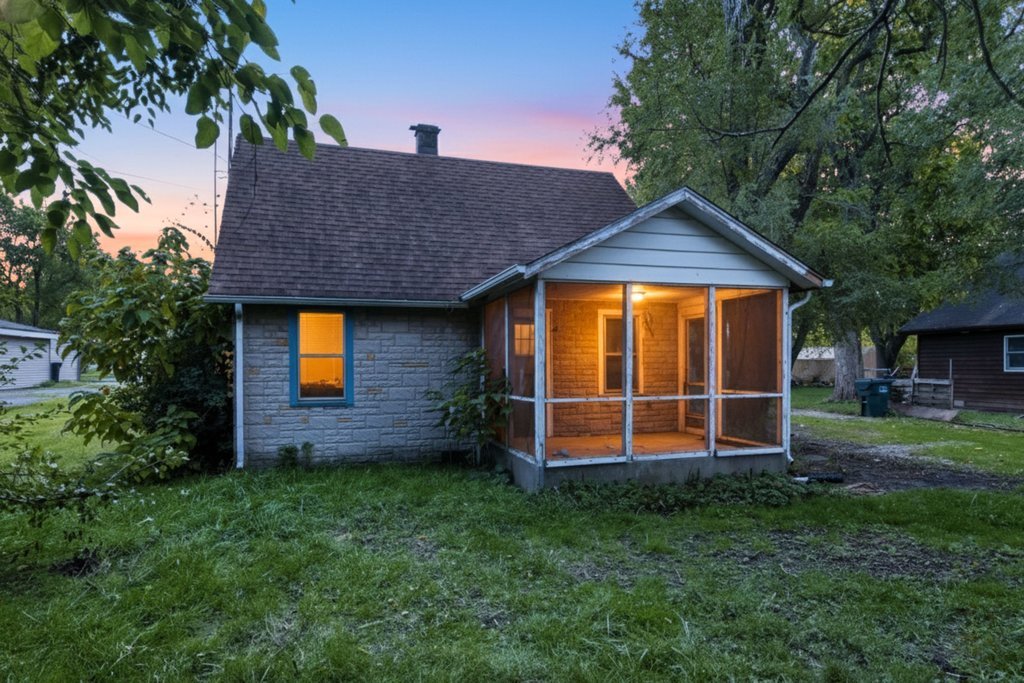 2131 W Exchange Street, Crete, IL 60417