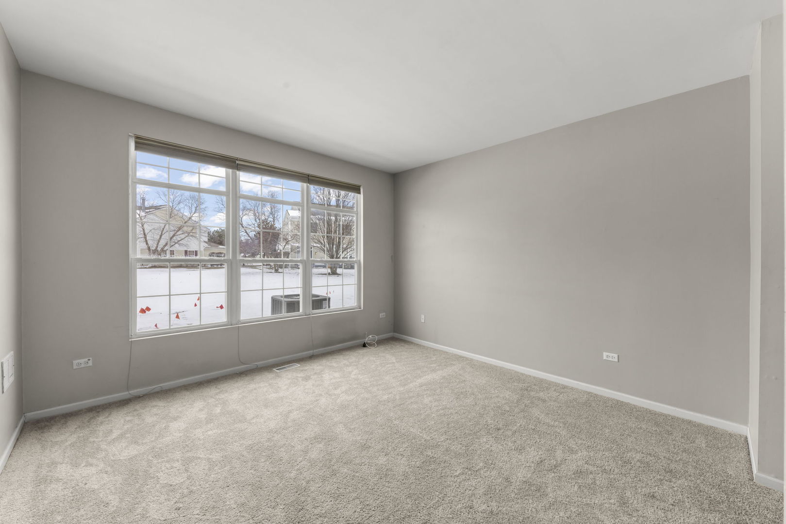 577 Pinebrook Drive, Bolingbrook, IL 60490