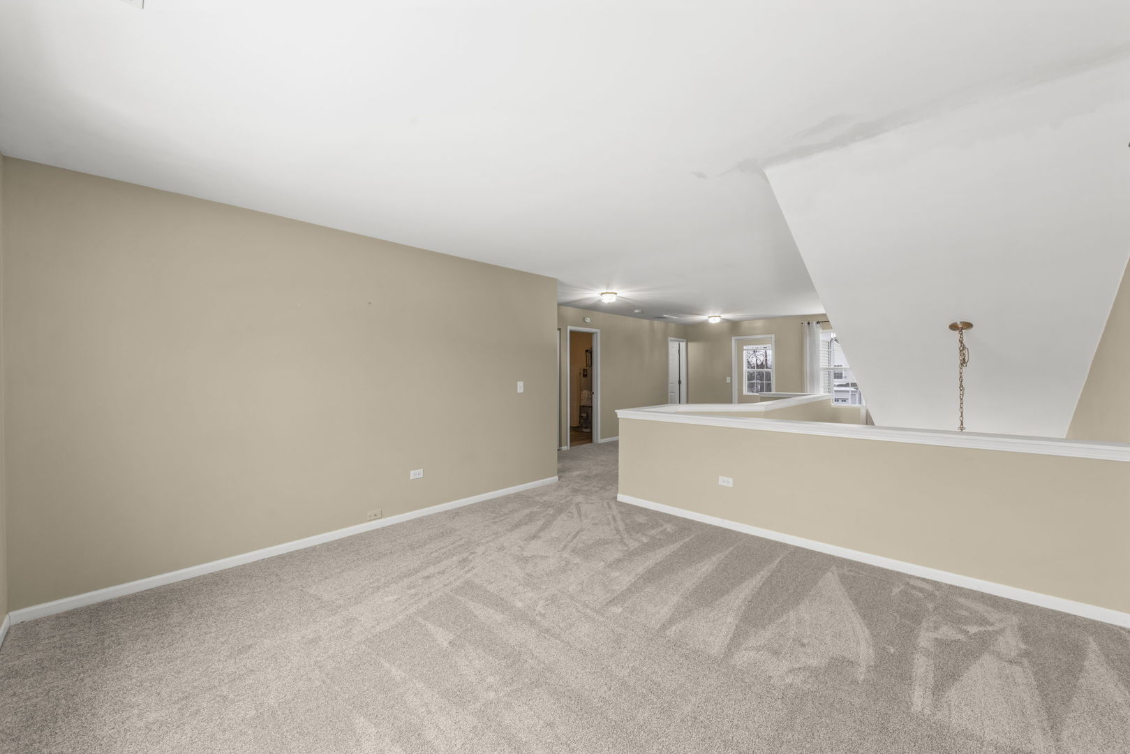 577 Pinebrook Drive, Bolingbrook, IL 60490