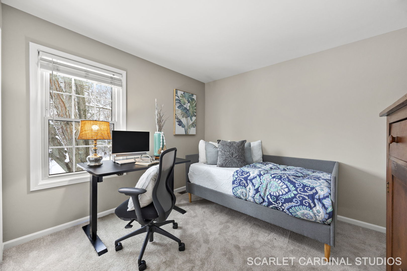 295 Meadowview Lane, Aurora, IL 60502