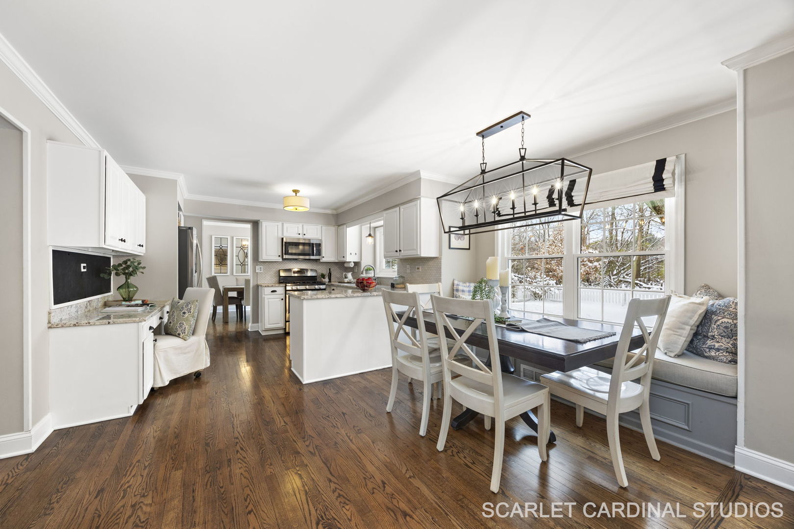 295 Meadowview Lane, Aurora, IL 60502