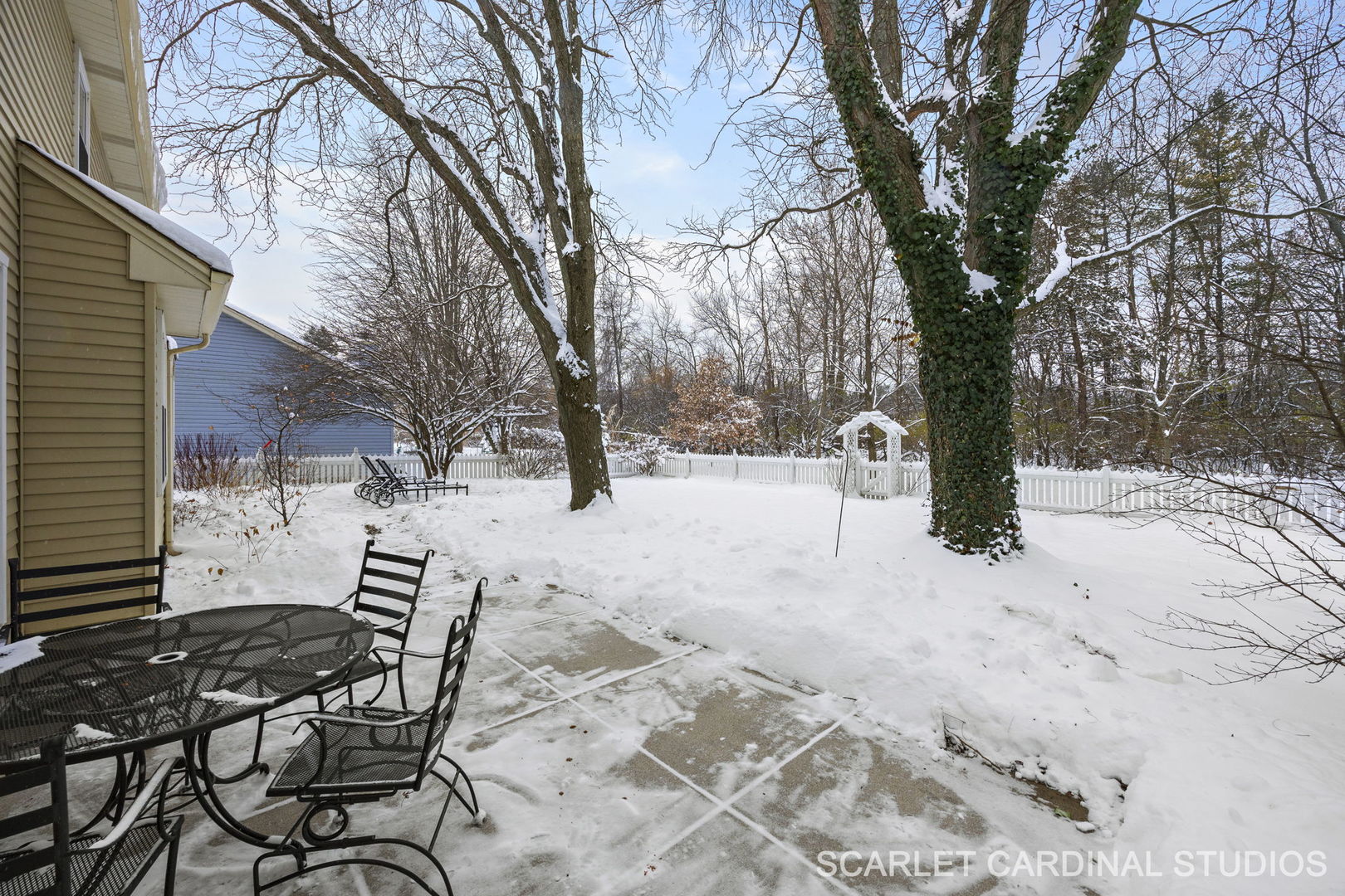 295 Meadowview Lane, Aurora, IL 60502