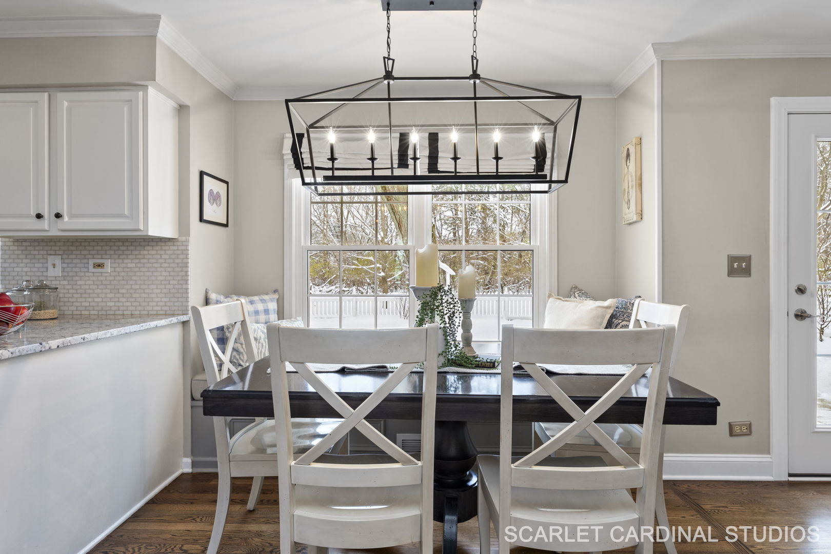 295 Meadowview Lane, Aurora, IL 60502