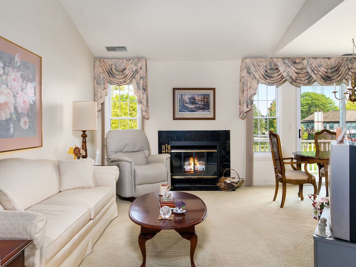 153 E Fabish Drive #153, Buffalo Grove, IL 60089