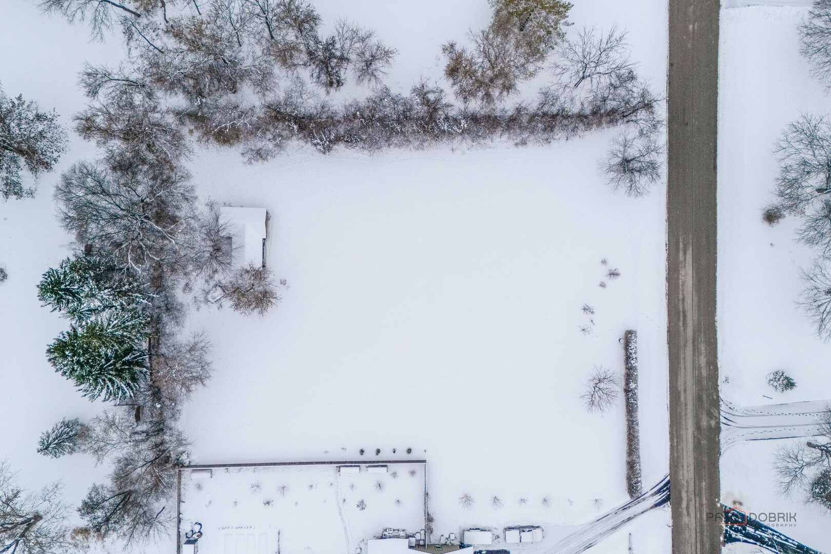 16655 W Applewood Court, Gurnee, IL 60031