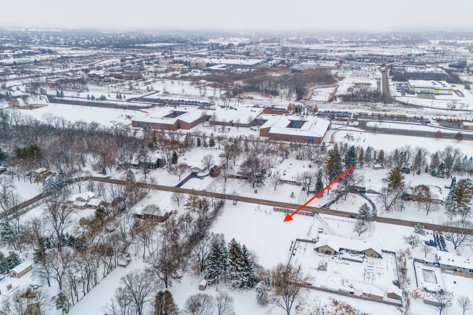 16655 W Applewood Court, Gurnee, IL 60031