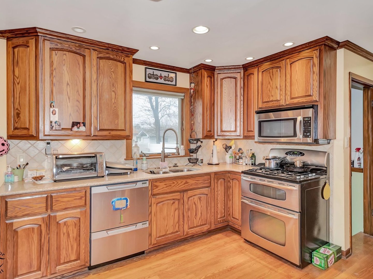 6819 W 127th Street, Palos Heights, IL 60463