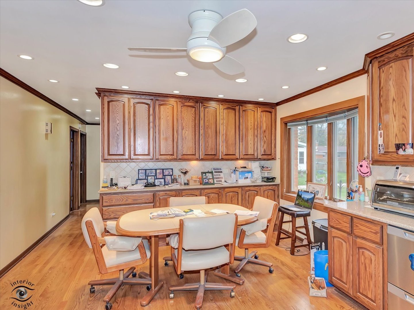 6819 W 127th Street, Palos Heights, IL 60463