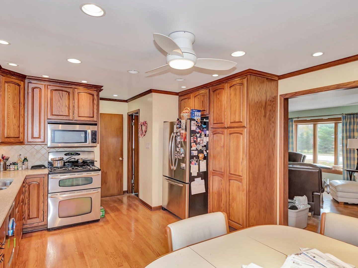 6819 W 127th Street, Palos Heights, IL 60463