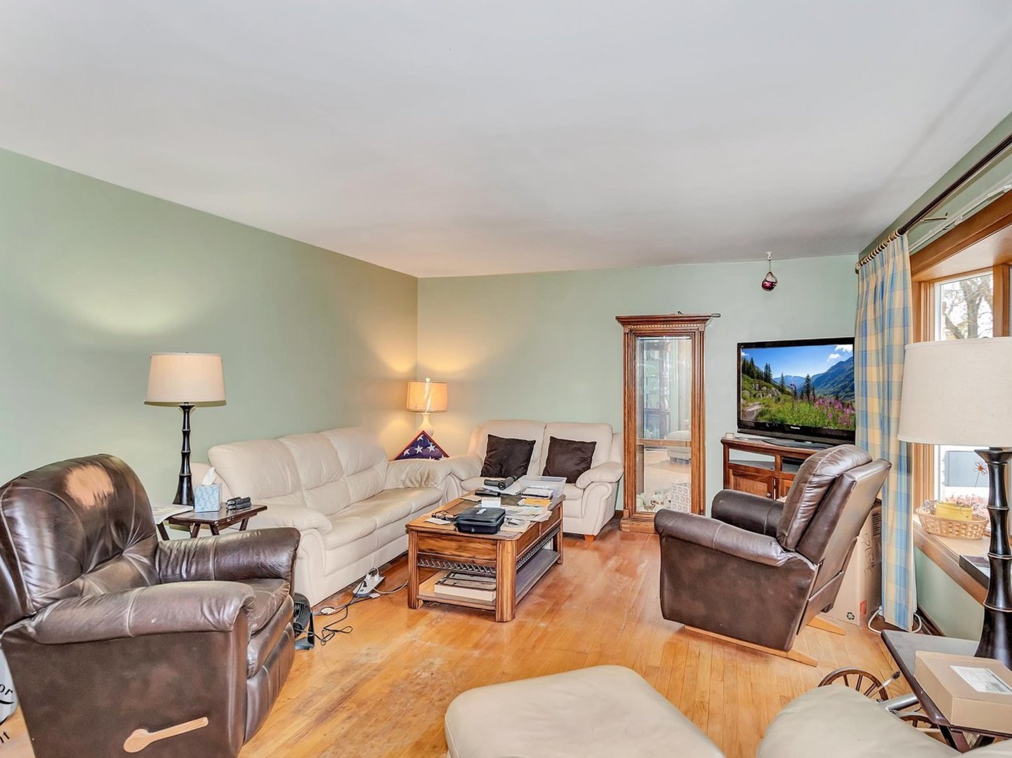 6819 W 127th Street, Palos Heights, IL 60463