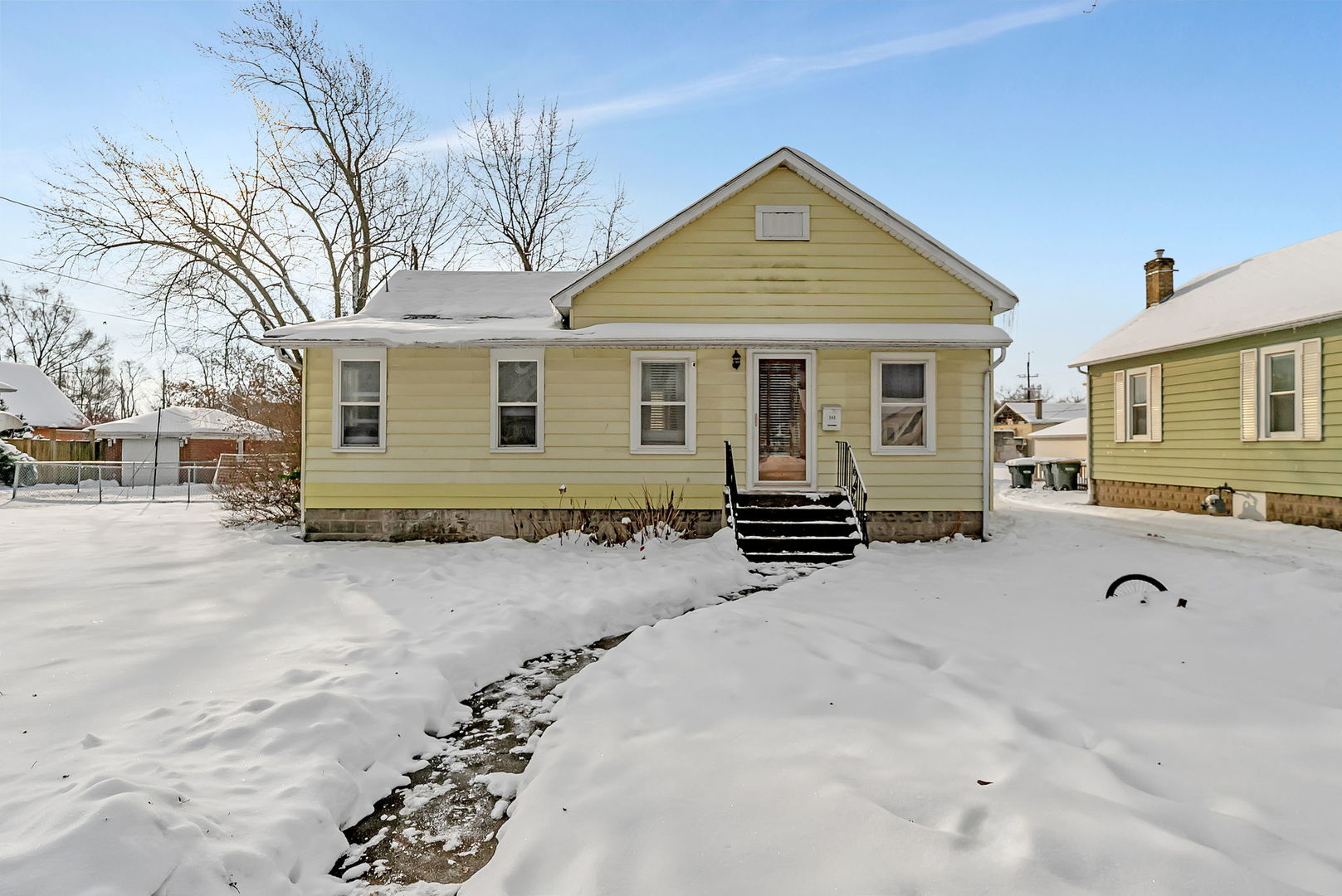 145 W Maple Street, Coal City, IL 60416