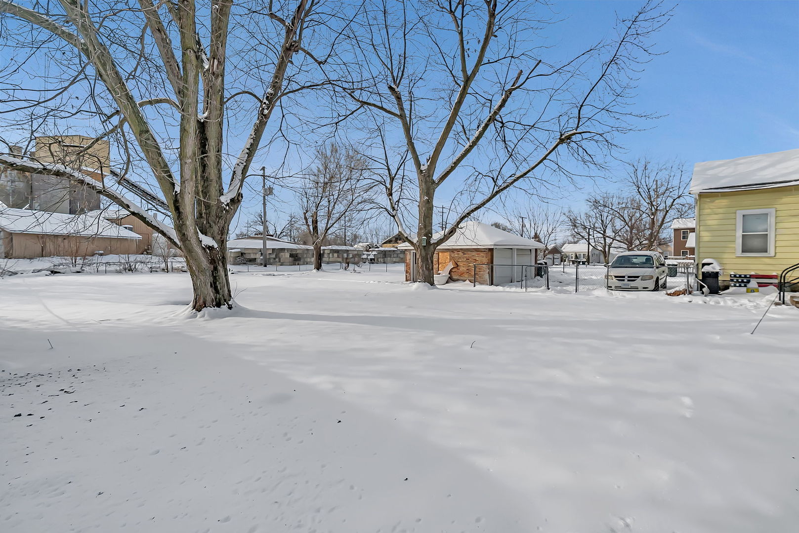 145 W Maple Street, Coal City, IL 60416