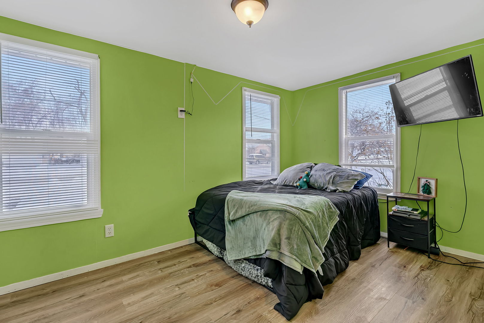 145 W Maple Street, Coal City, IL 60416