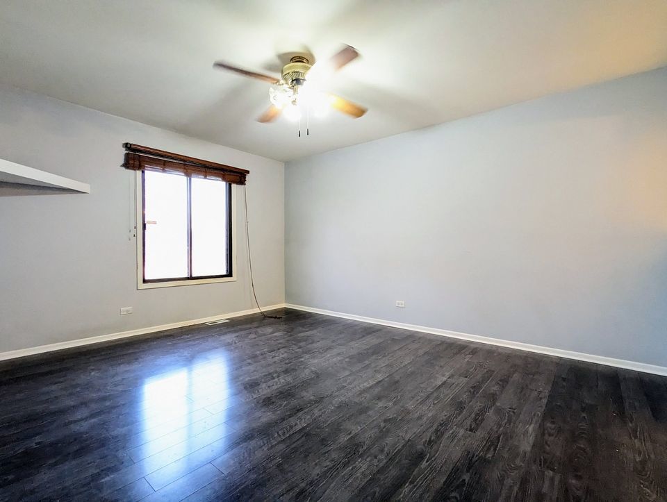 2310 N Enlund Drive #6, Palatine, IL 60074