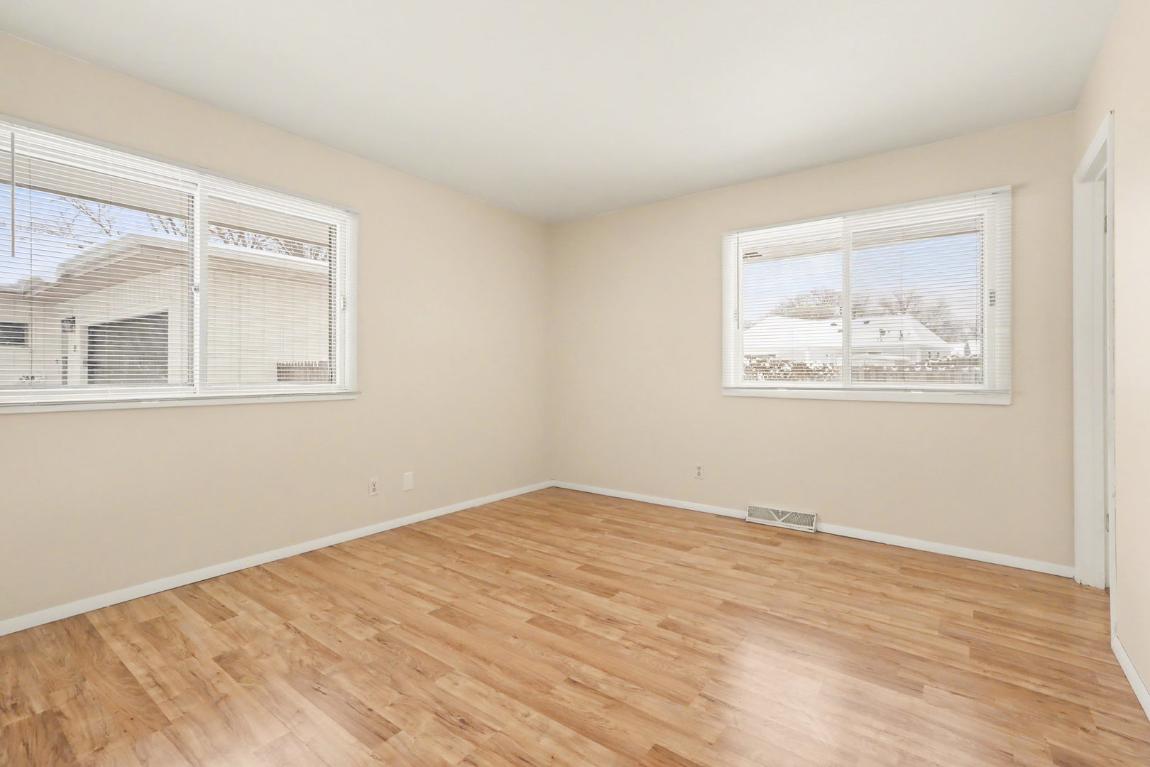 40 Codorus Road, Montgomery, IL 60538