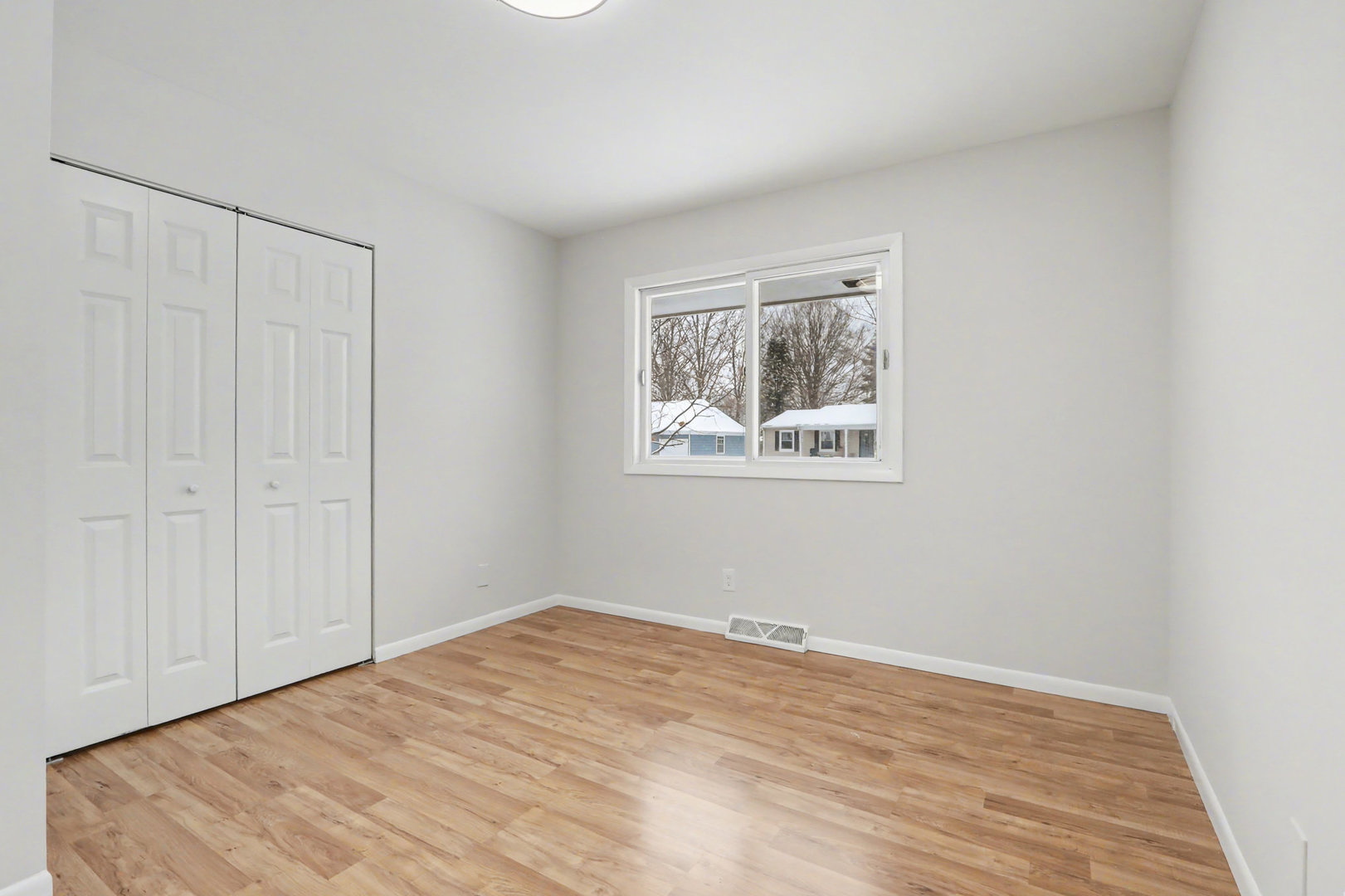 40 Codorus Road, Montgomery, IL 60538