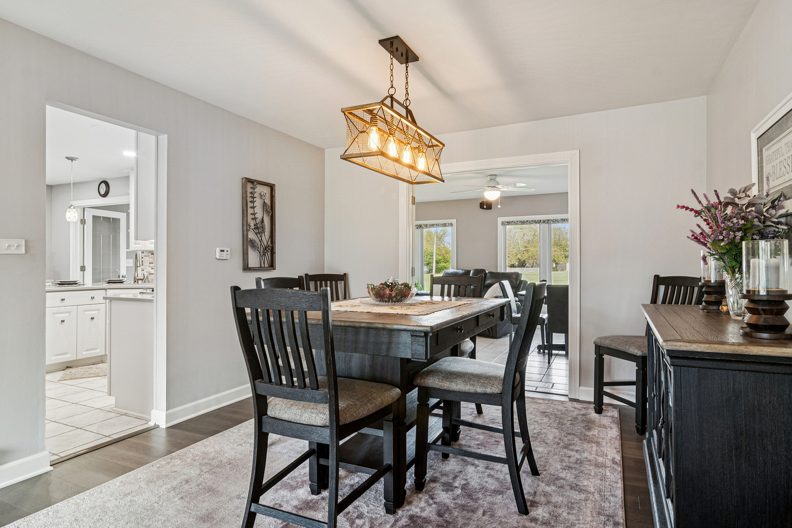 214 E Ivy Lane, Arlington Heights, IL 60004