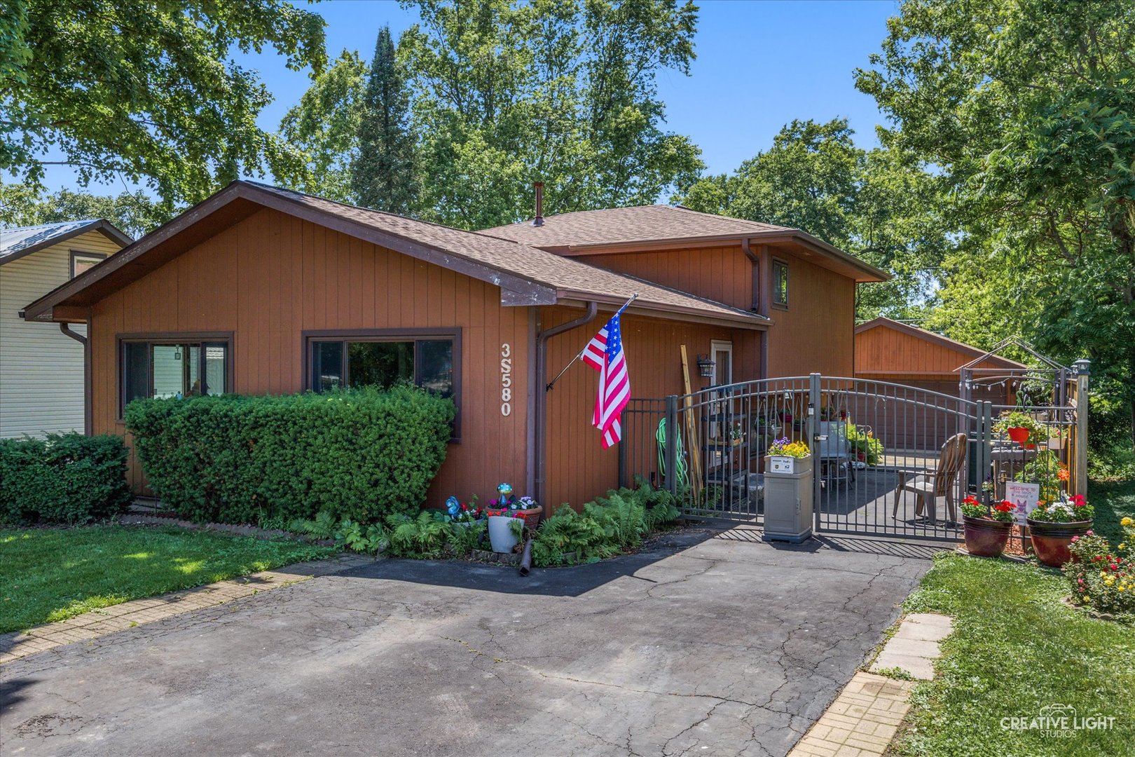 3S580 Tinker Avenue, Warrenville, IL 60555