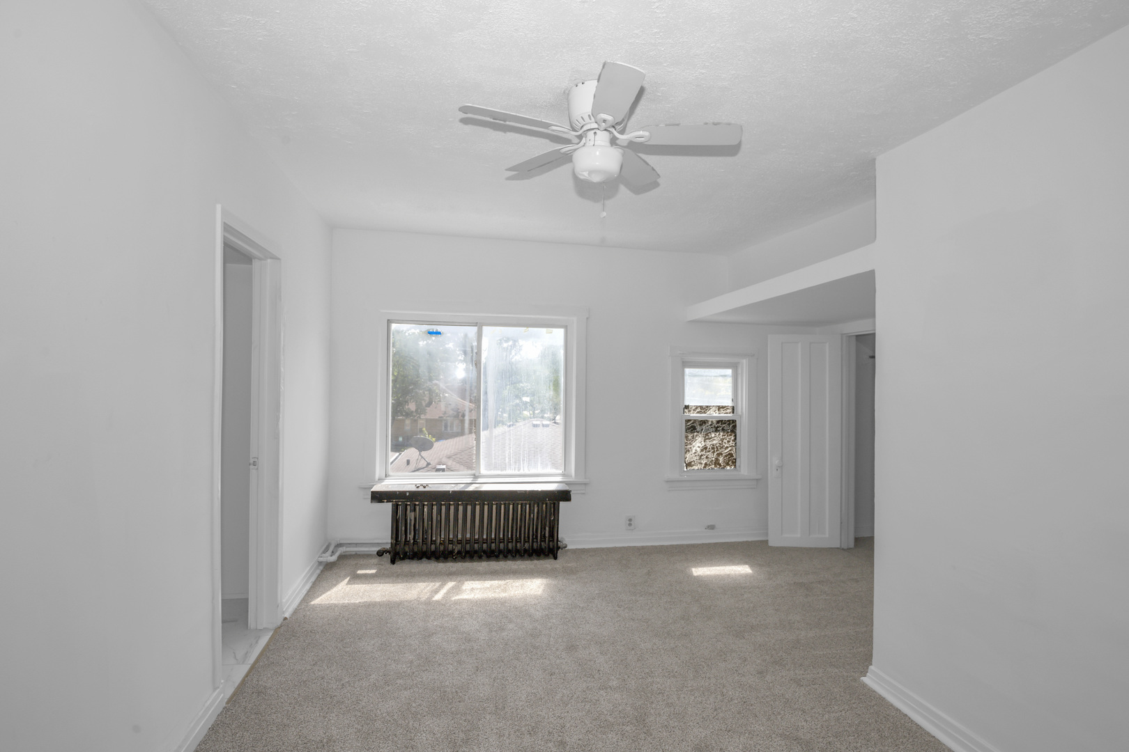 235 N ARDMORE Avenue, Villa Park, IL 60181