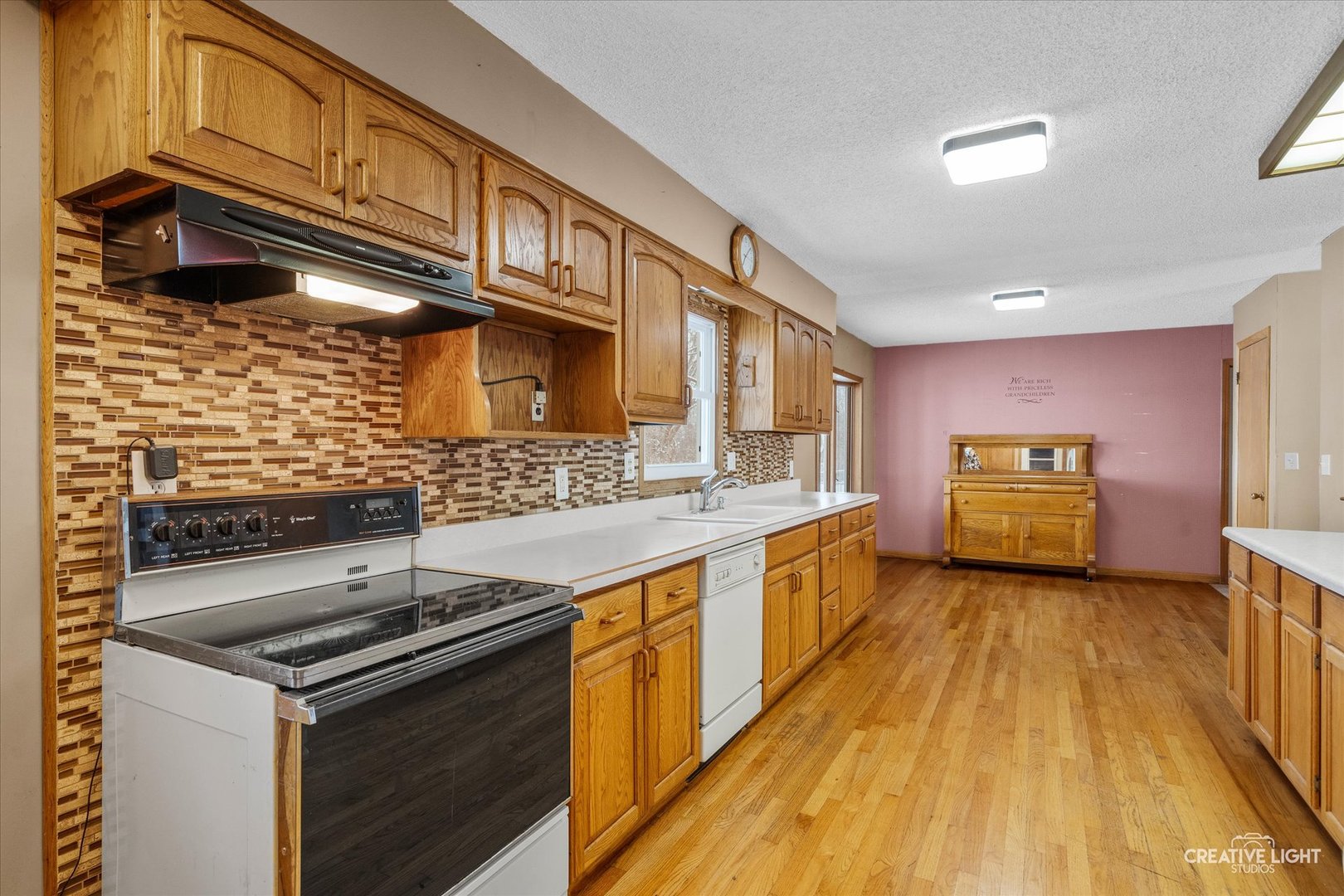 910 Wiker Drive, Rock Falls, IL 61071