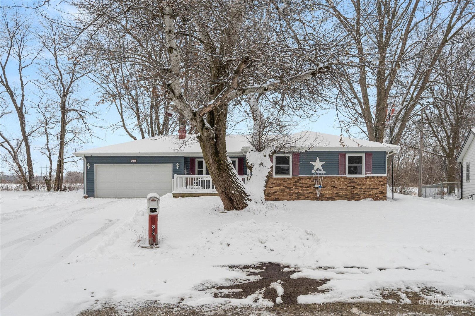 910 Wiker Drive, Rock Falls, IL 61071