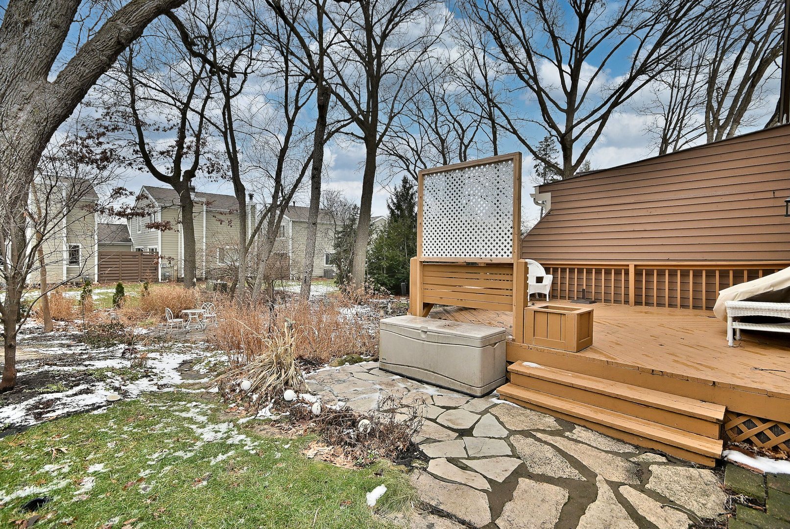 1612 Stonebridge Trail, Wheaton, IL 60189