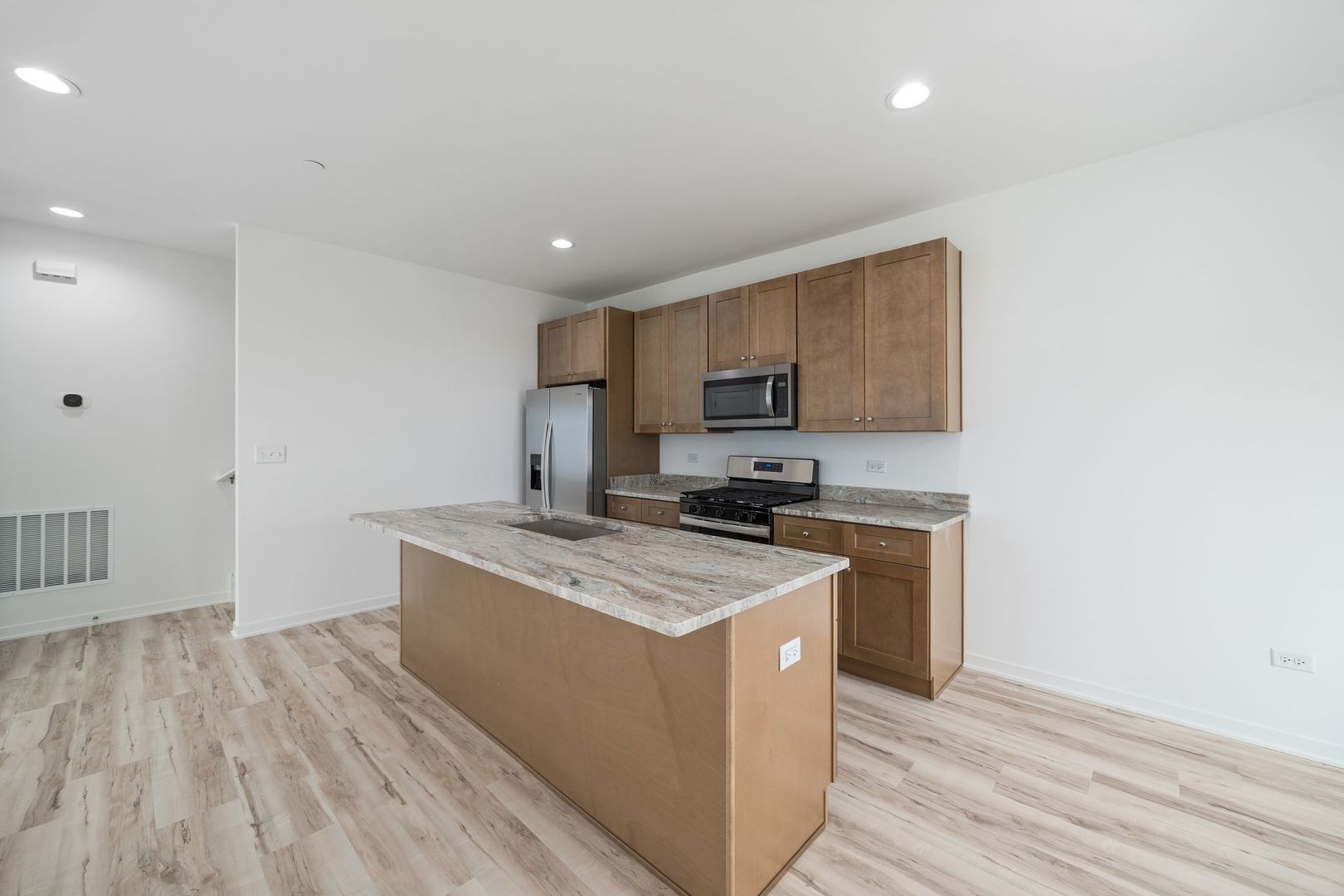 1240 Gillespie Lane, Yorkville, IL 60560