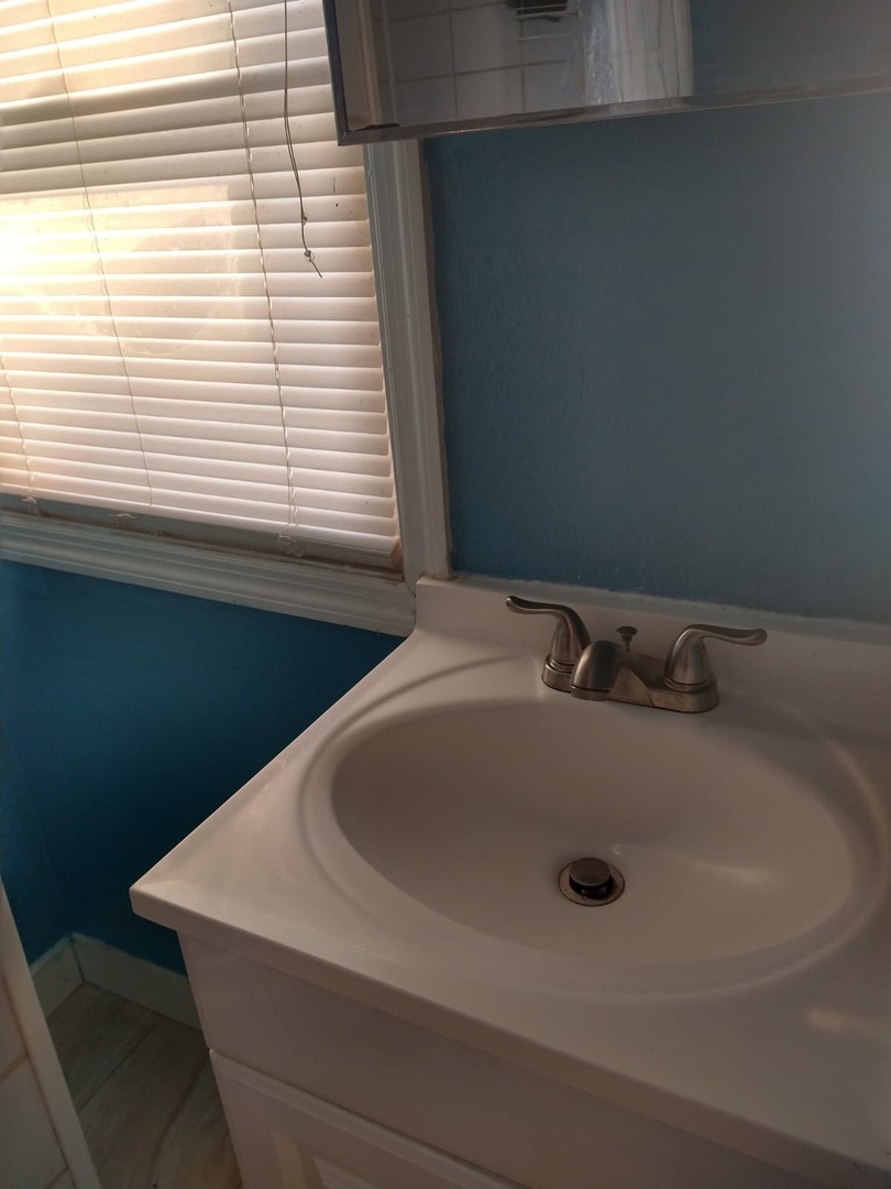 1917 Honore Avenue, North Chicago, IL 60064