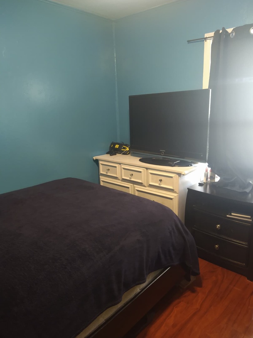 1917 Honore Avenue, North Chicago, IL 60064