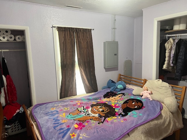 1917 Honore Avenue, North Chicago, IL 60064