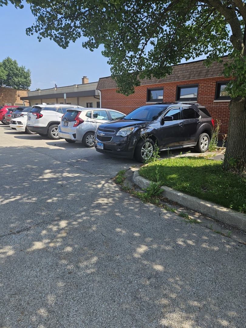 2621 Elisha Avenue, Zion, IL 60099