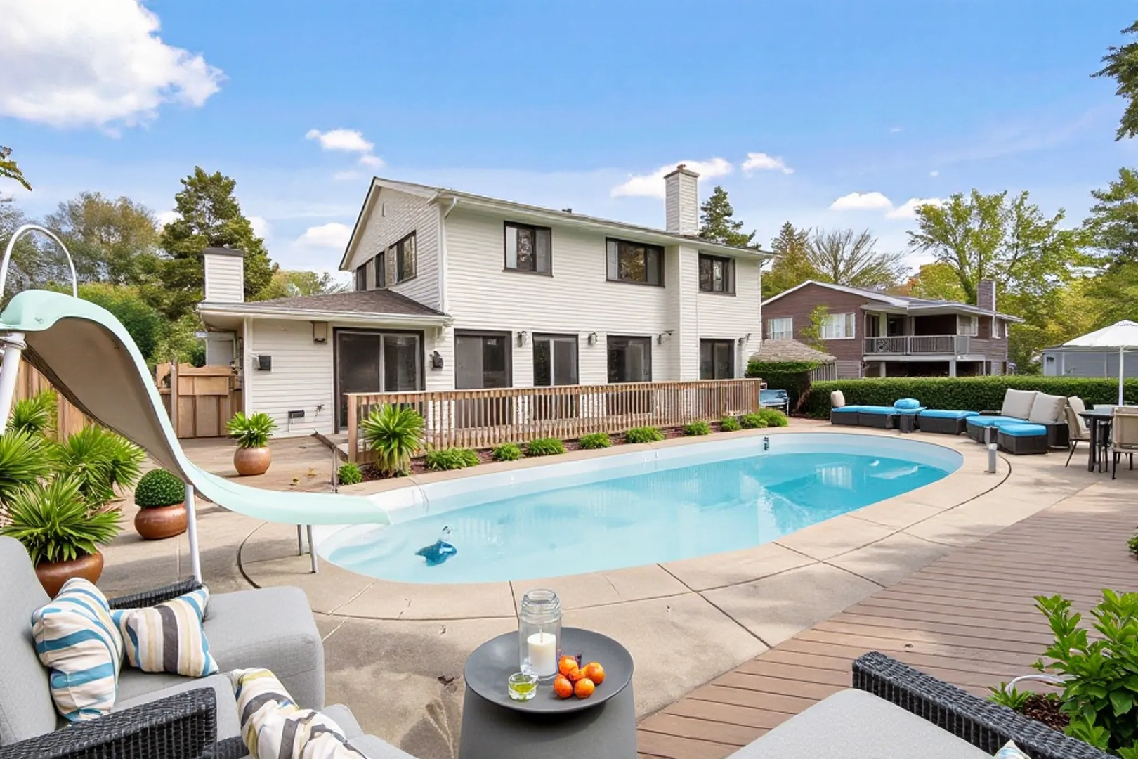 445 W Dorset Avenue, Palatine, IL 60067