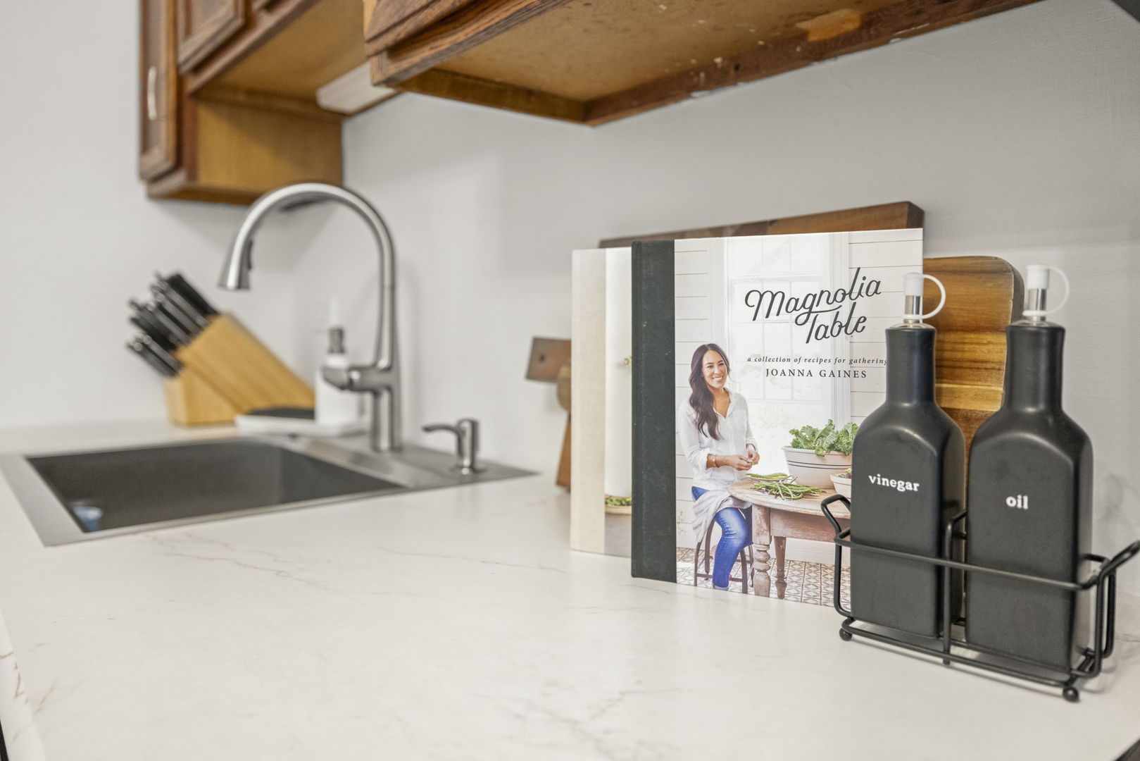 125 Manchester Court #125, Schaumburg, IL 60193