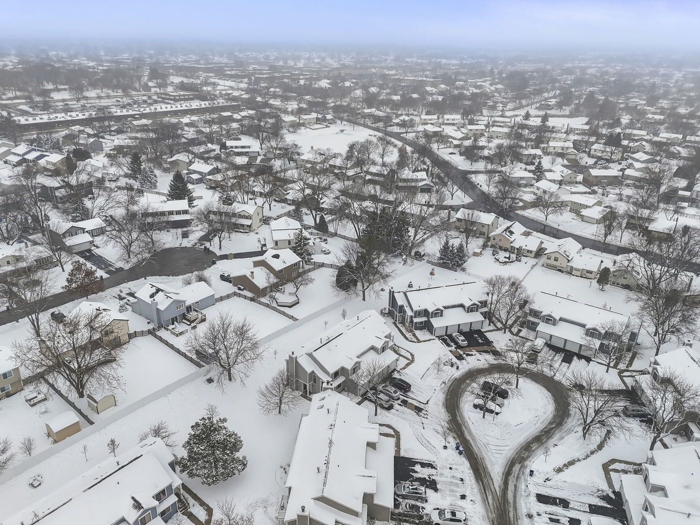 125 Manchester Court #125, Schaumburg, IL 60193