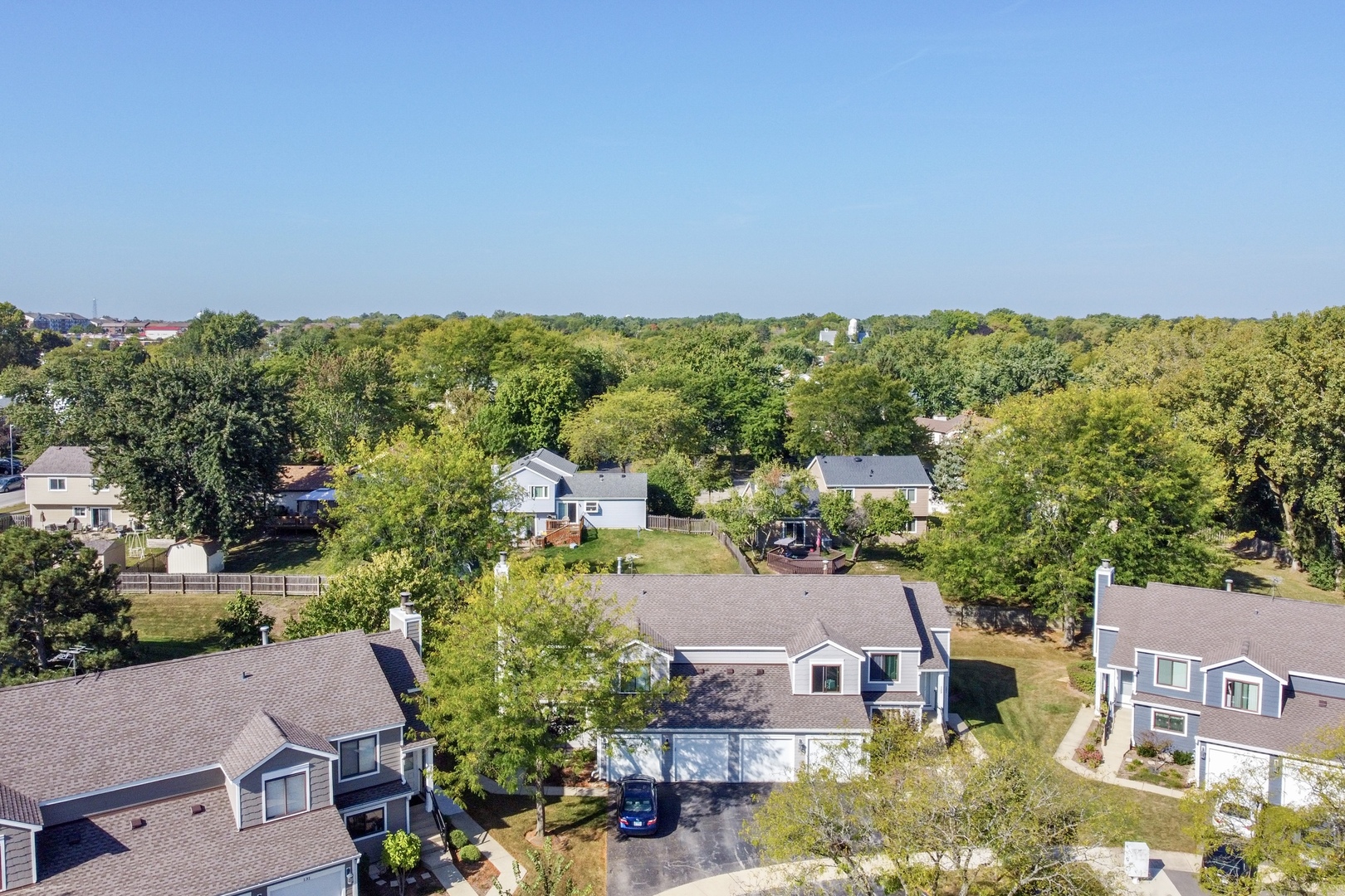 125 Manchester Court #125, Schaumburg, IL 60193