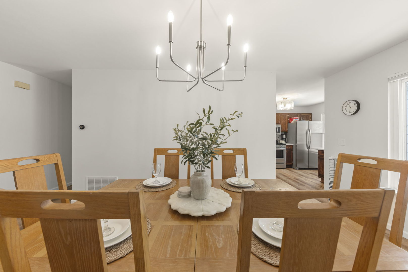 125 Manchester Court #125, Schaumburg, IL 60193