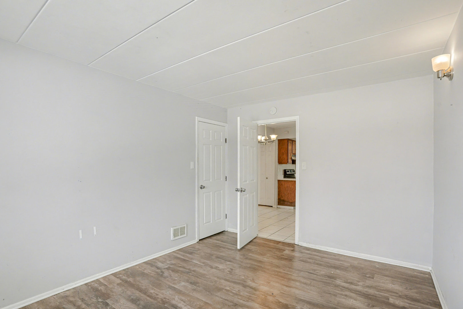 2807 Glenwood Lansing Road #112, Lynwood, IL 60411