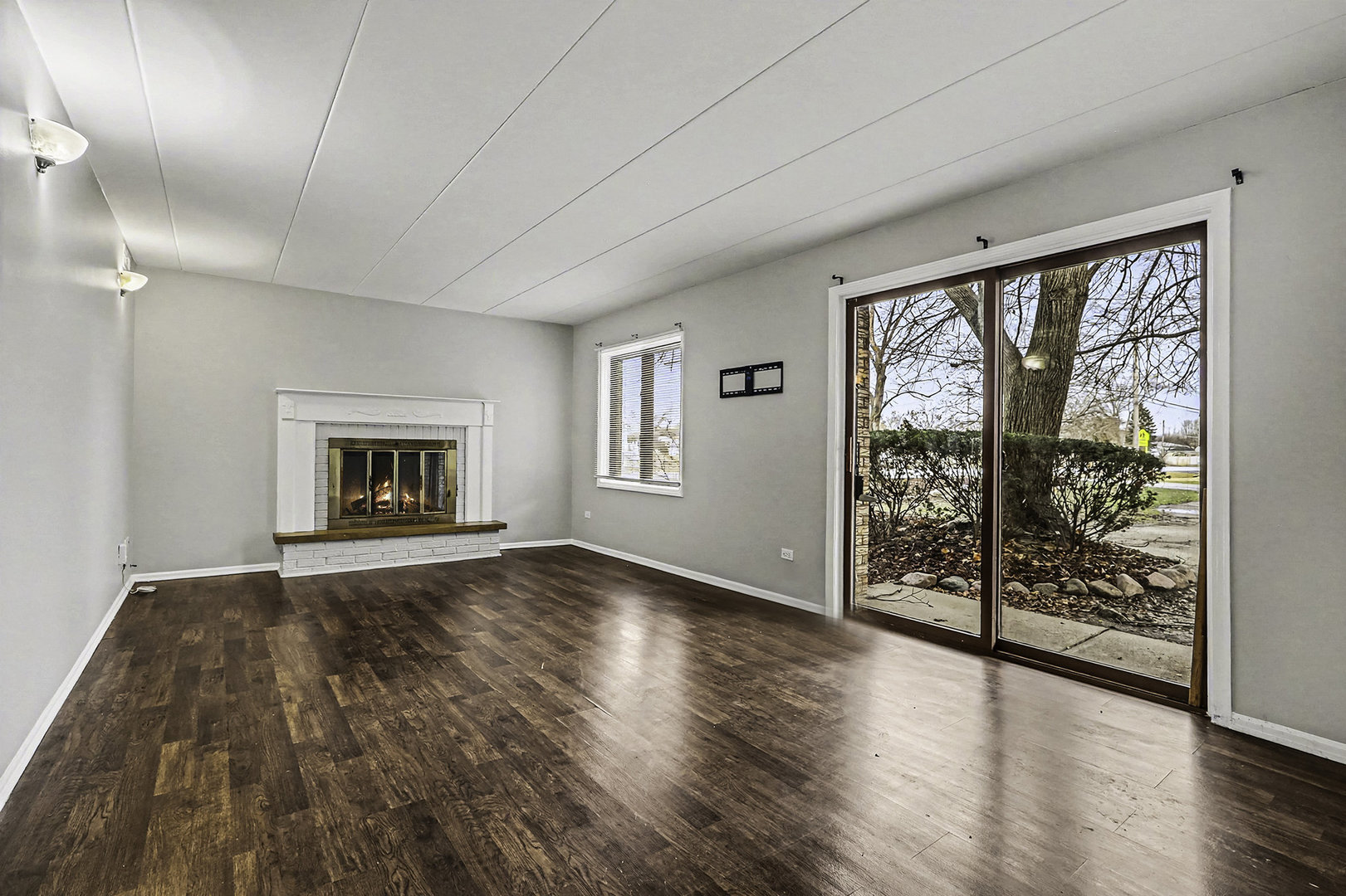 2807 Glenwood Lansing Road #112, Lynwood, IL 60411