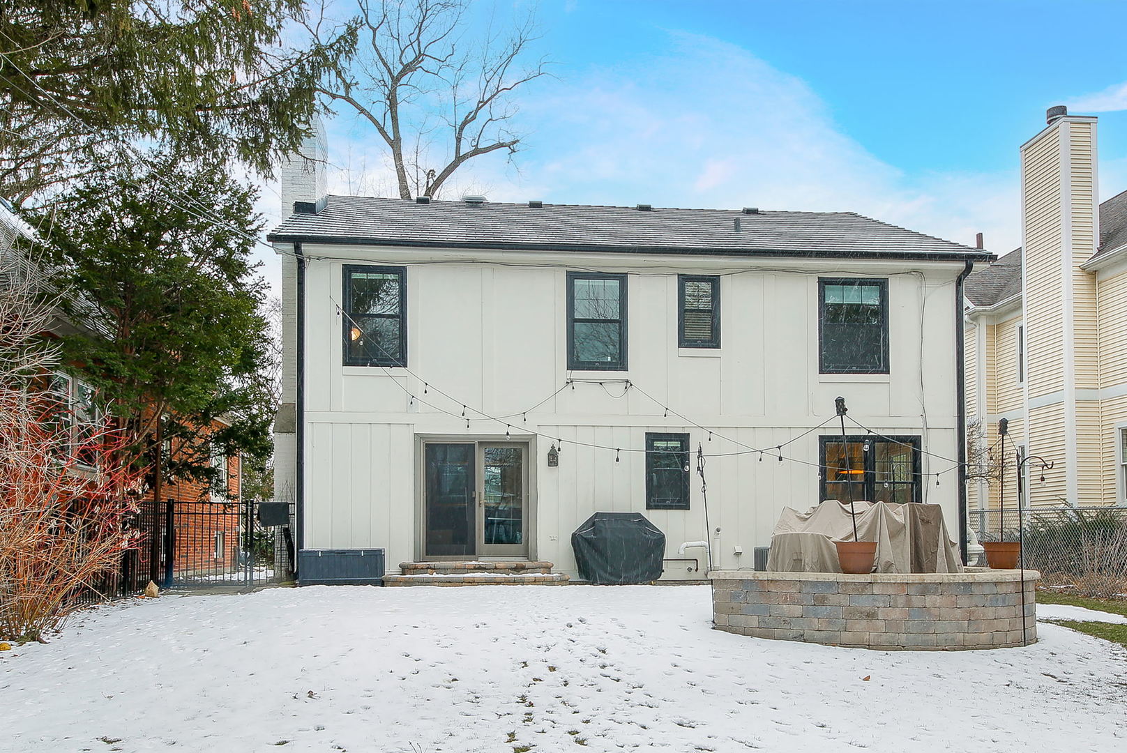 709 Pleasant Avenue, Glen Ellyn, IL 60137