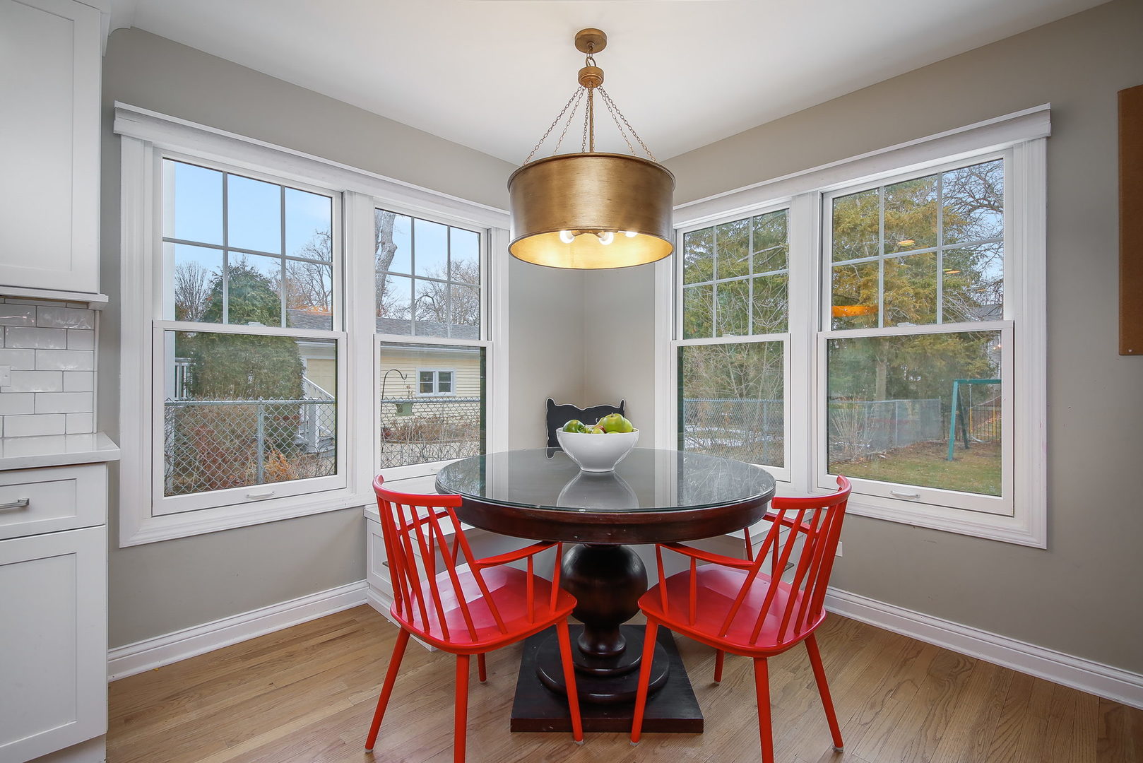 709 Pleasant Avenue, Glen Ellyn, IL 60137