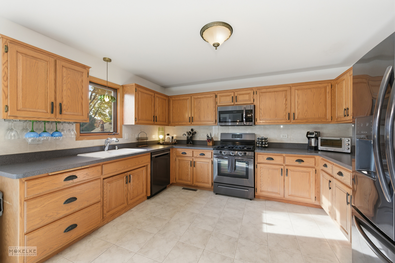 814 Edgewater Drive, Minooka, IL 60447