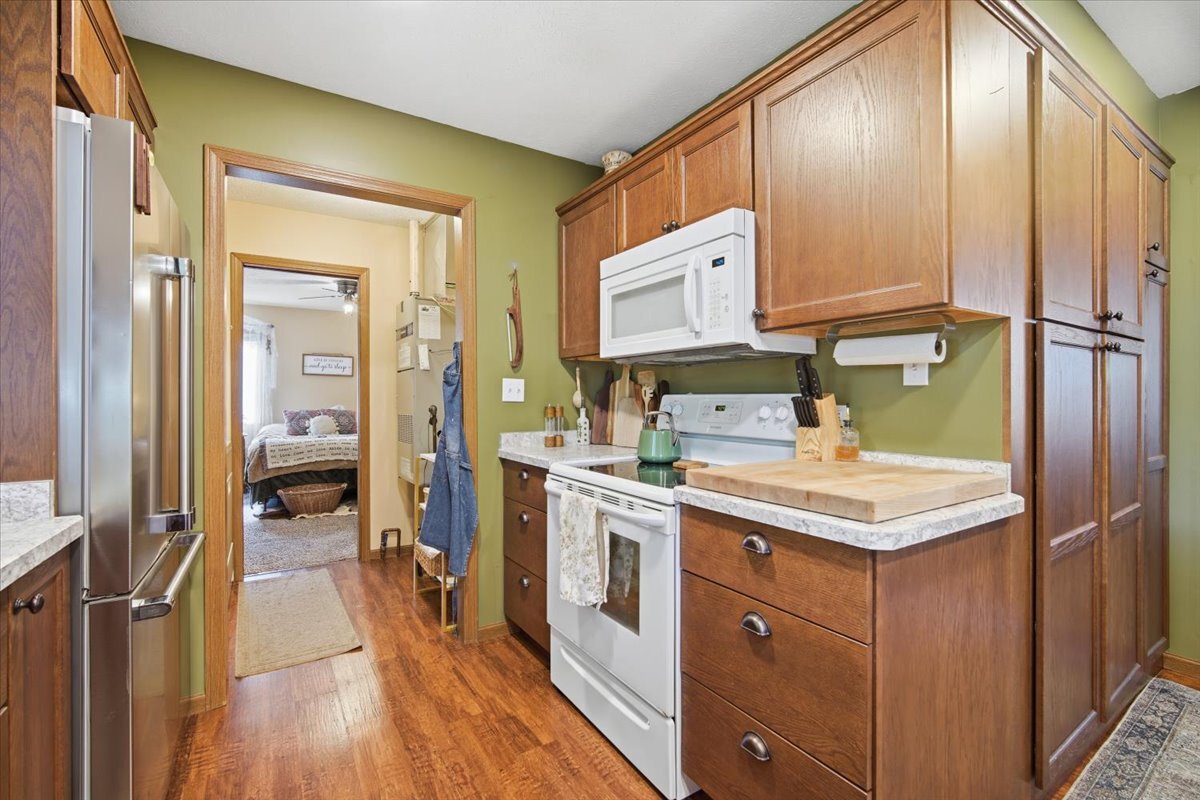 100 W Kentucky Avenue, Chenoa, IL 61726