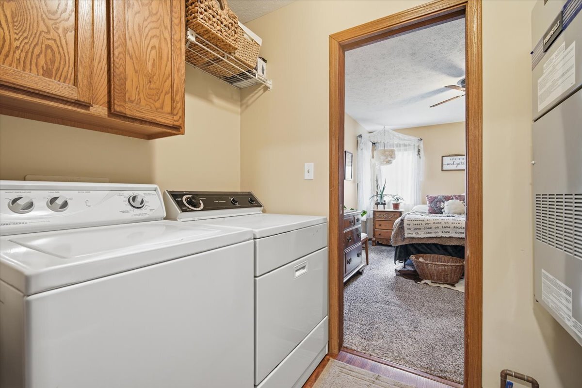 100 W Kentucky Avenue, Chenoa, IL 61726