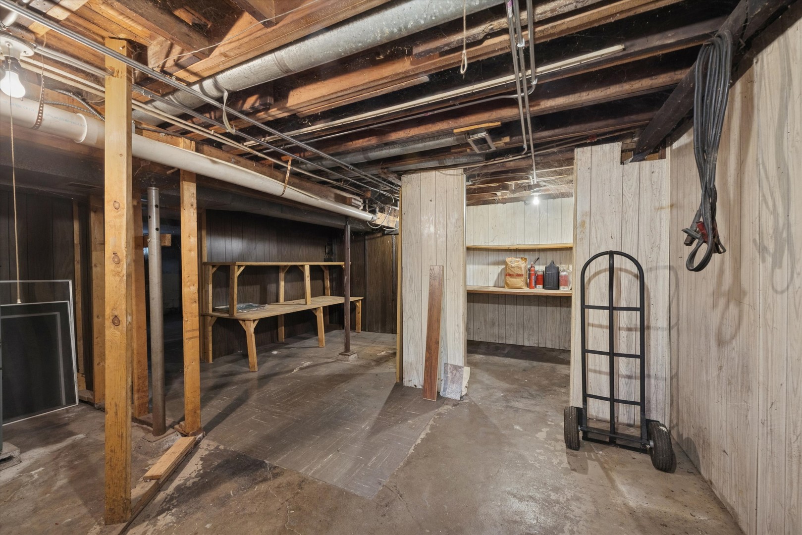 4714 Schwartz Avenue, Lisle, IL 60532