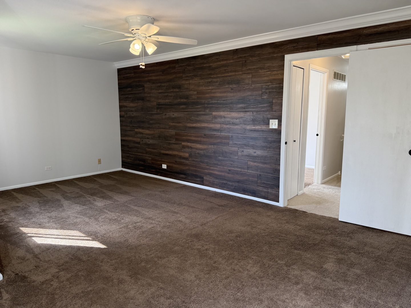 5513 Barclay Court, Clarendon Hills, IL 60514